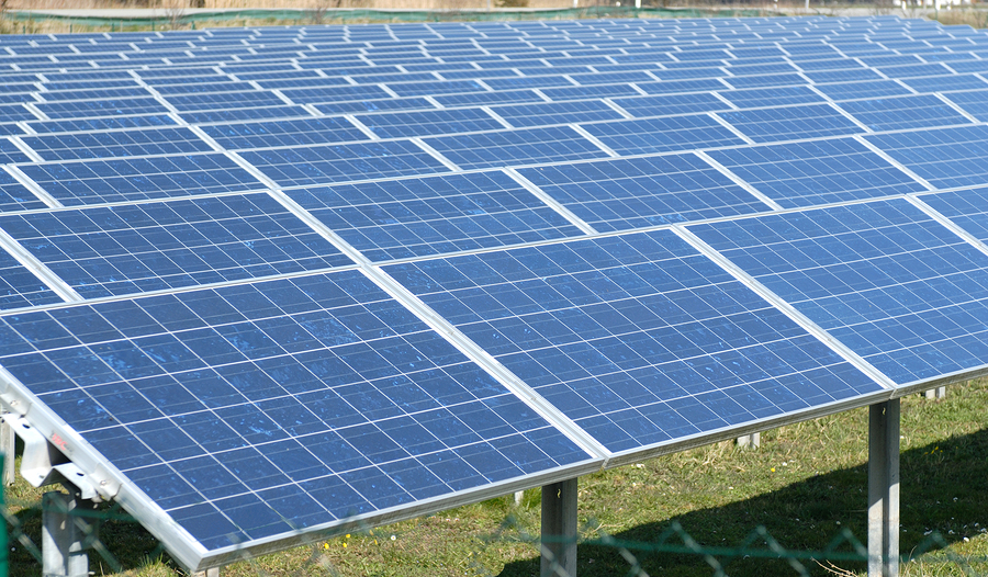 A new solar photovoltaic (PV) energy project is being constructed in Georgina, Ontario. Photo © BigStockPhoto/Alexander Mironov
