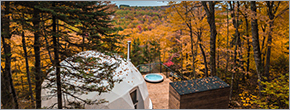 Geodesic domes blend harmoniously with Québec forest Geodesic domes blend harmoniously with Québec forest