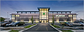 Québec sports store, a play on performance and efficiency Québec sports store, a play on performance and efficiency