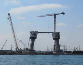 Windsor-Detroit bridge construction delay could entail weighty penalties