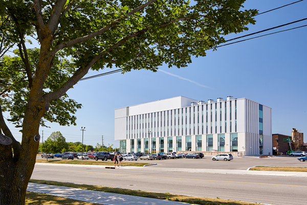 Conestoga College expansion creates new gateway building in Waterloo