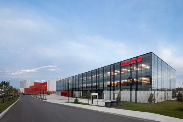 Bold design powers new $420M distribution centre