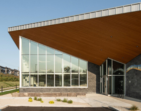 Redesigning the rural-urban edge through civic space 