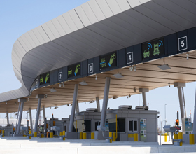 Smart technology powers Gordie Howe Bridge operations 