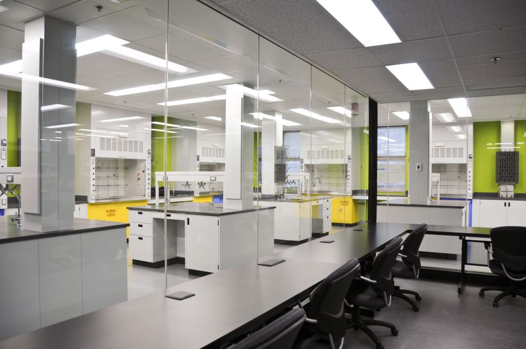 McGill University’s Otto Maass Building in Montréal received an ASHRAE 2014 Technology Award Honourable Mention. Photos courtesy Claude Giguère