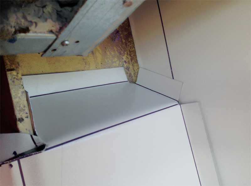 Metal tie-in during installation.