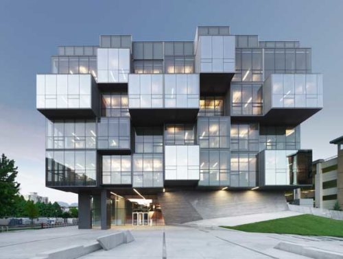 Feature - Construction Canada