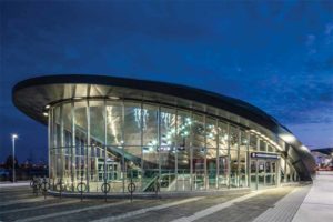 Figure 1: An expansive steel curtain wall system acts as a counterpoint to Vaughan Metropolitan Centre Subway (Ont.) Station’s vertical form. Photo courtesy TGP