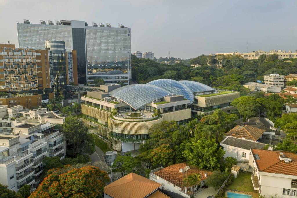 Safdie Architects designs Brazilian research centre as ‘urban oasis’